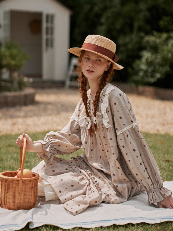 Anne’s Meadow Garden Nightgown