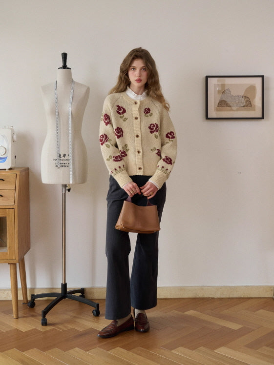 Cream Rose Knit Cardigan – Vintage Floral Cottagecore Winter