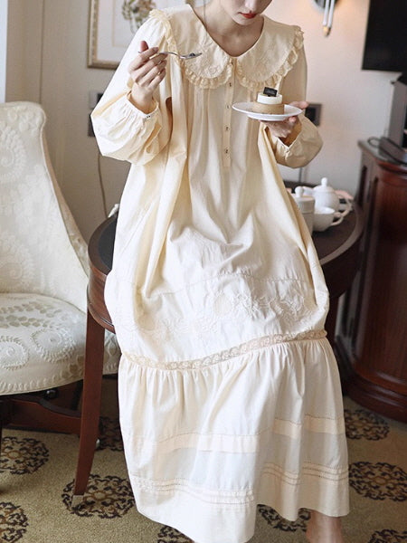 Cream Blossom Vintage Collar Long-Sleeve Nightgown