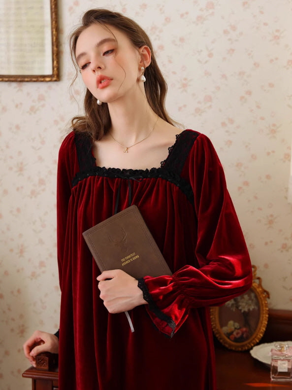 French Retro Velvet Princess Nightgown
