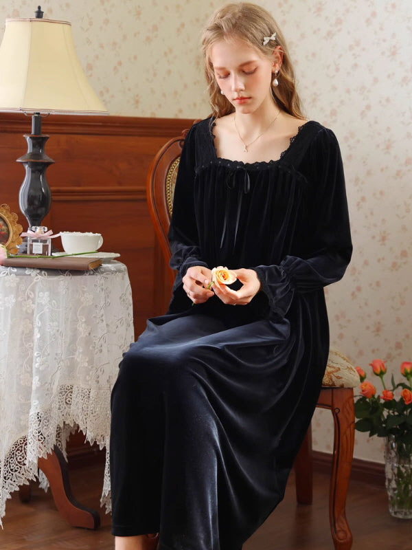 French Retro Velvet Princess Nightgown