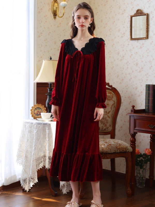 Retro Velvet Princess Nightgown
