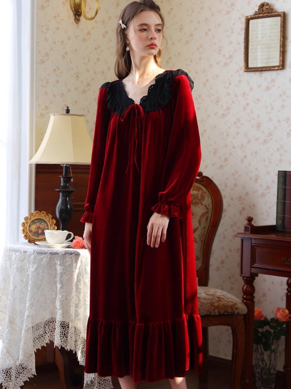 Retro Velvet Princess Nightgown