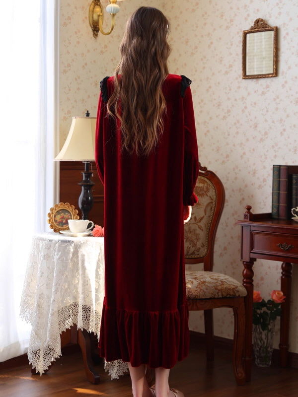 Retro Velvet Princess Nightgown