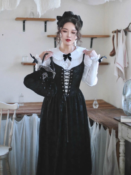 Black Lace-Up Velvet Corset Dress – – Vintage