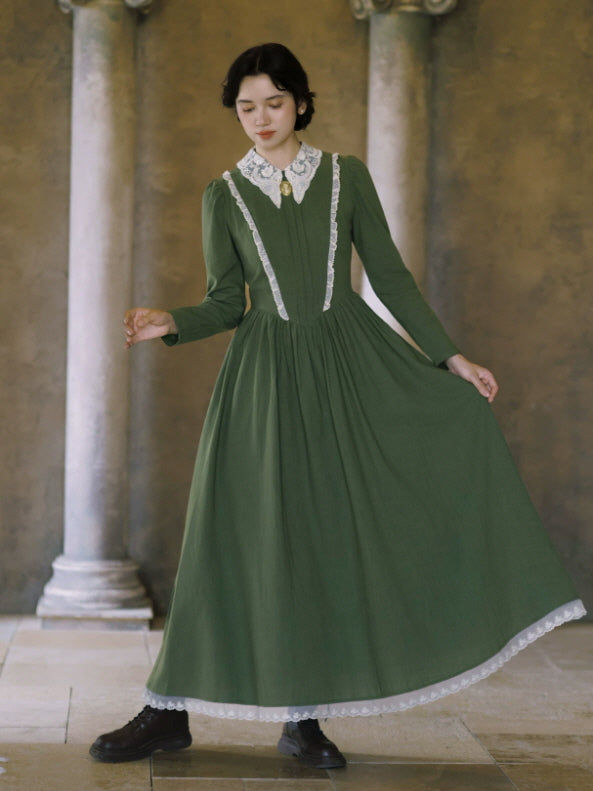 Emerald Storybook Lace Maxi Dress