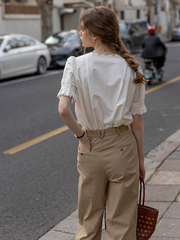 Emma's Romantic White Collar Blouse