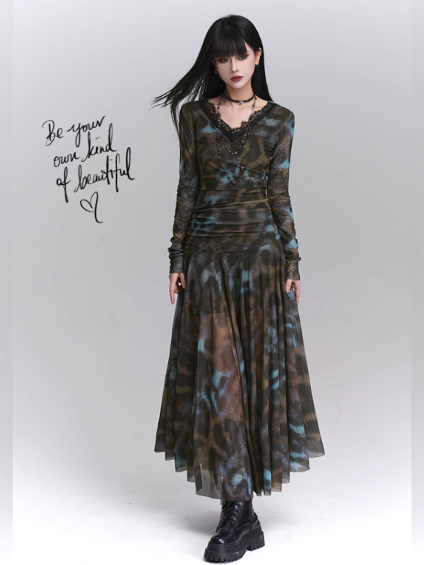 Forest Mist Lace Maxi Dress