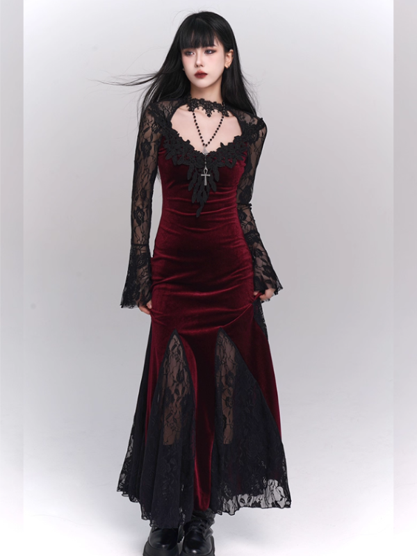 Nocturne Velvet & Lace Siren Gown