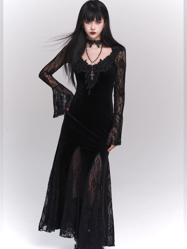 Nocturne Velvet & Lace Siren Gown