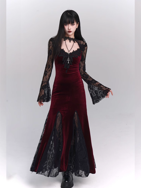 Nocturne Velvet & Lace Siren Gown