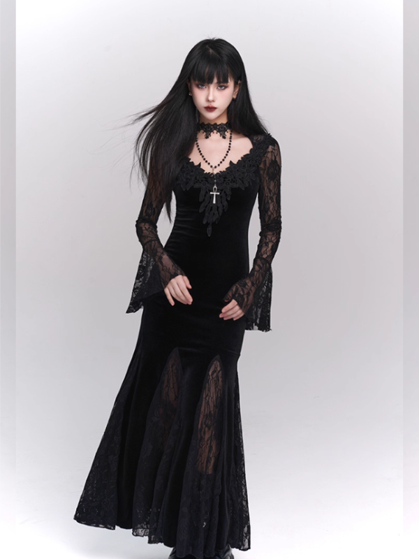 Nocturne Velvet & Lace Siren Gown