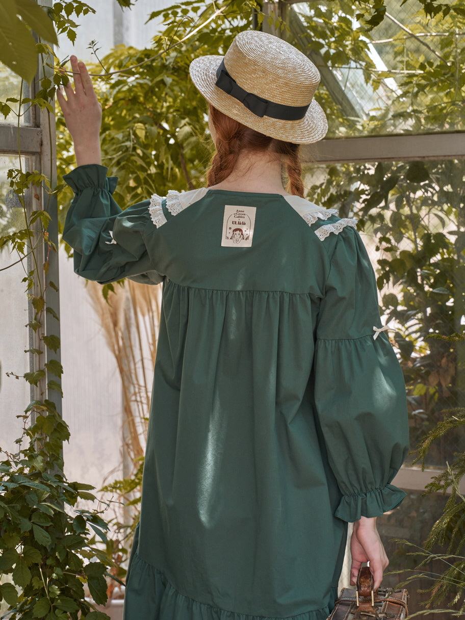 Anne's Green Vintage Roomwear