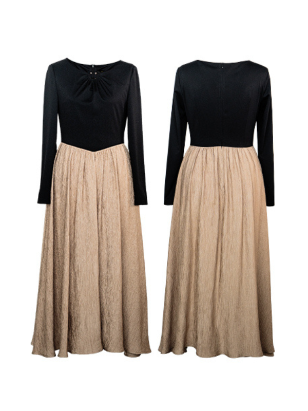 Elegant Contrast Knit and Pleated Maxi Dress