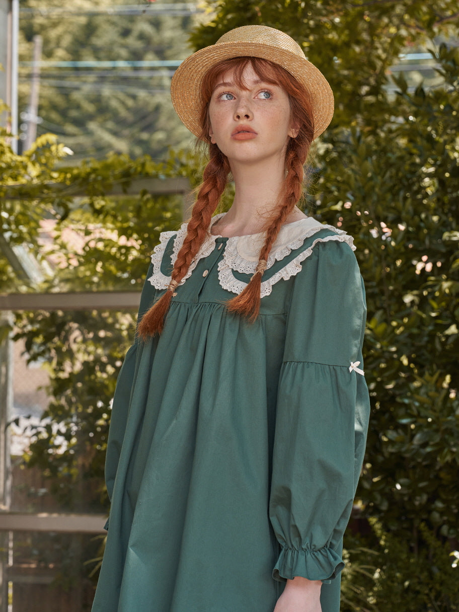 Anne's Green Vintage Roomwear