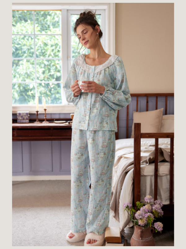 Pastel Meadow Cat Print Ruffle Loungewear Set