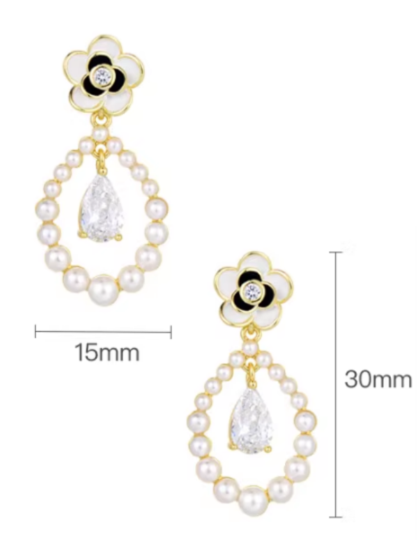 Camellia Rice Pearl Earrings