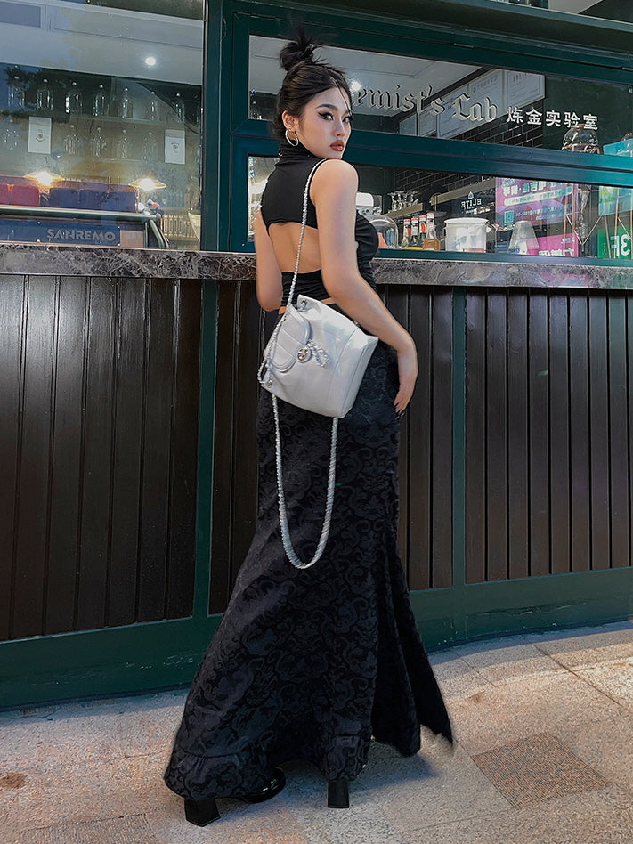 Black Baroque Corset and Ruffle Skirt – Gothic Vintage Outfit