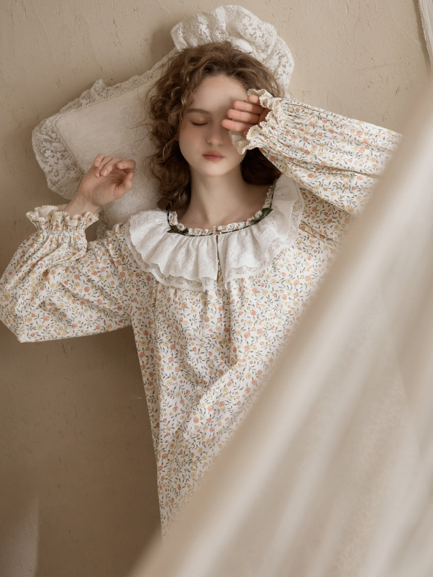 Vintage Floral Lace Collar Pajama Set