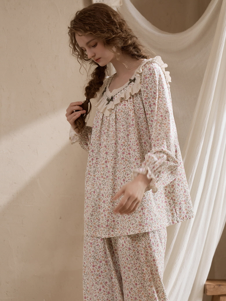 Vintage Floral Ruffle Pajama Set
