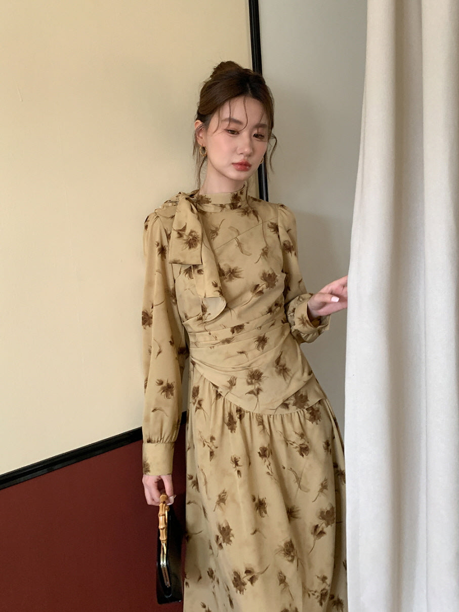 Vintage Floral Tie-Neck Dress