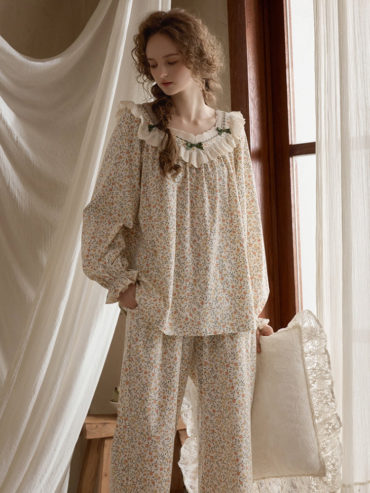 Vintage Floral Ruffle Pajama Set
