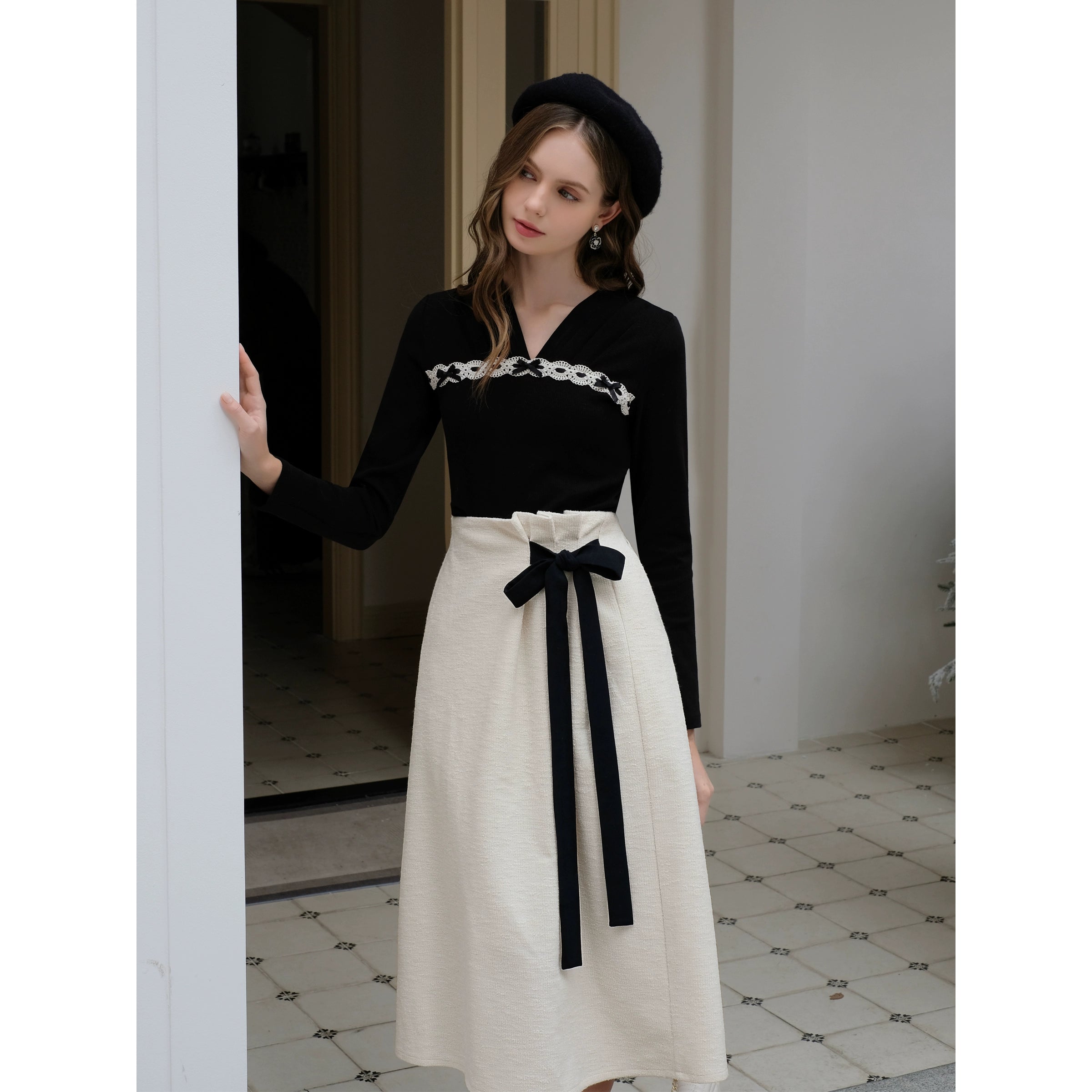 French Bow Tie Ivory Long Skirt