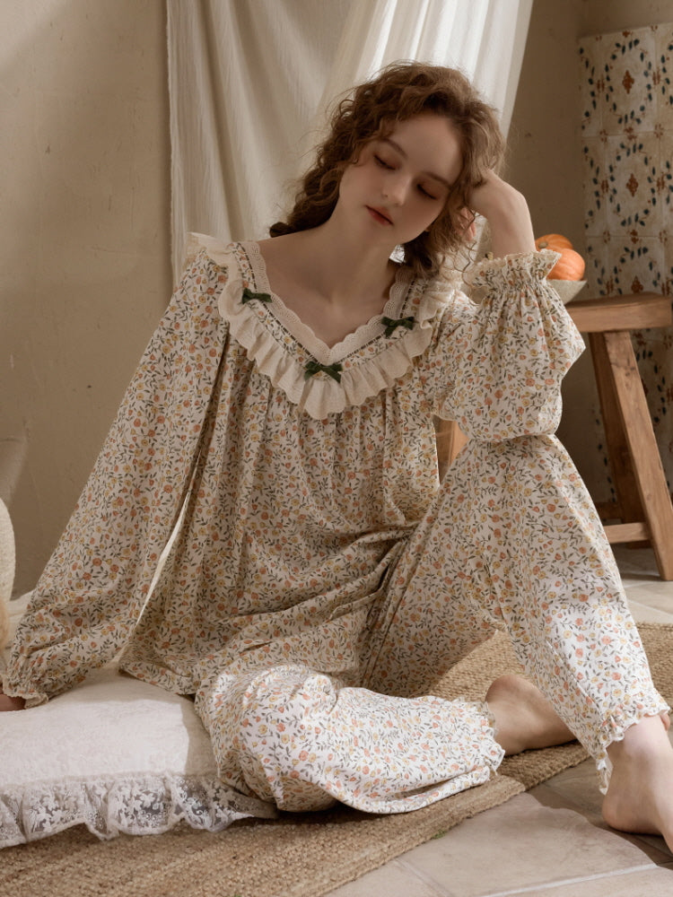 Vintage Floral Ruffle Pajama Set