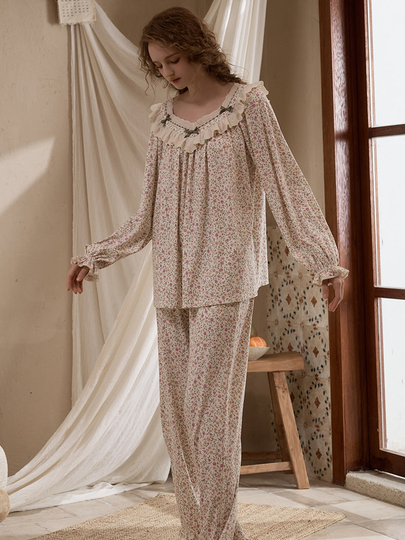 Vintage Floral Ruffle Pajama Set