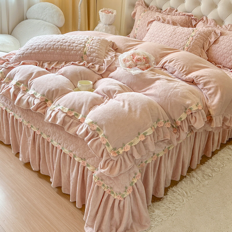 Princess Velvet Rose Ruffle Bedding Set