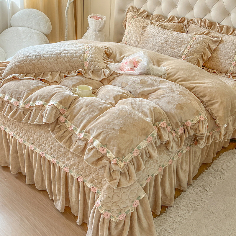 Princess Velvet Rose Ruffle Bedding Set